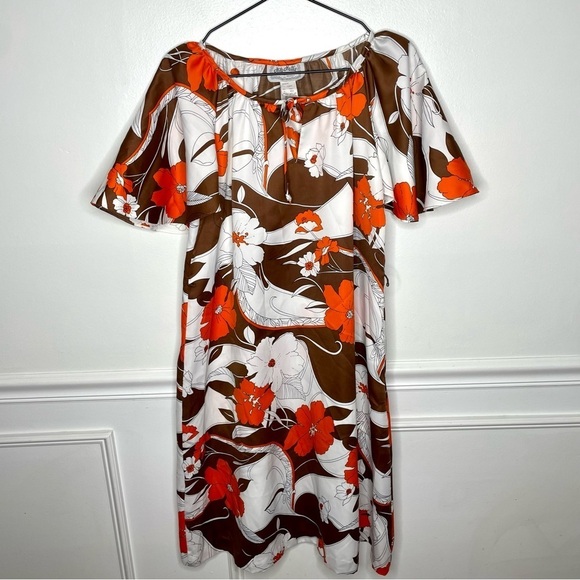 Hilo Hattie Vintage Retro Hawaiian Floral Brown, Orange, White Dress Womens S - Picture 1 of 10